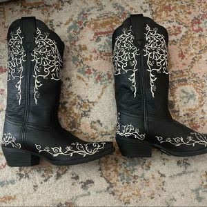 Women’s Laredo Boots